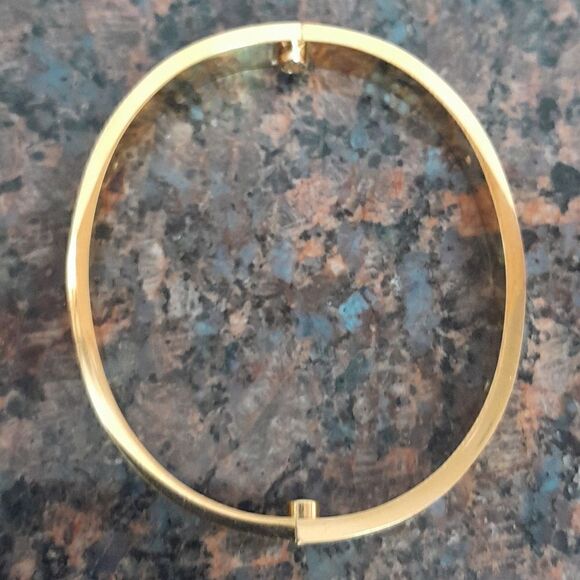 Unisex Faux Gold Bangle Bracelet with Screwdriver...New - Picture 6 of 6